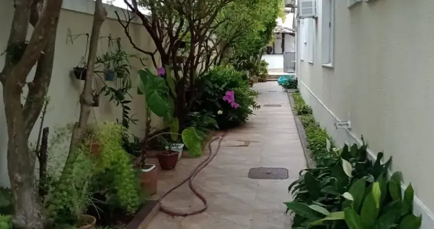 Recreio - vendo casa duplex em condominio com 4 quartos , piscina e churrasqueira