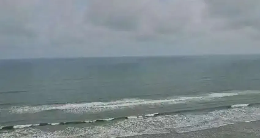 Lindo apto novo 3 dorm 1 suíte, 2 vagas privativas frente e lateral para o mar