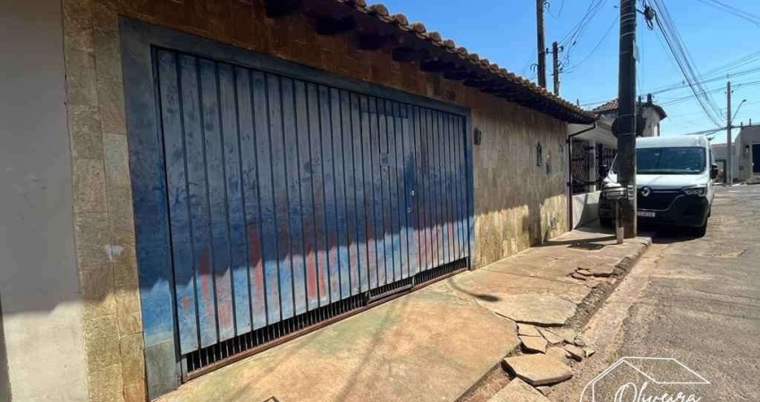 Casa com 2 quartos à venda no Jardim Ouro Verde, Bauru 