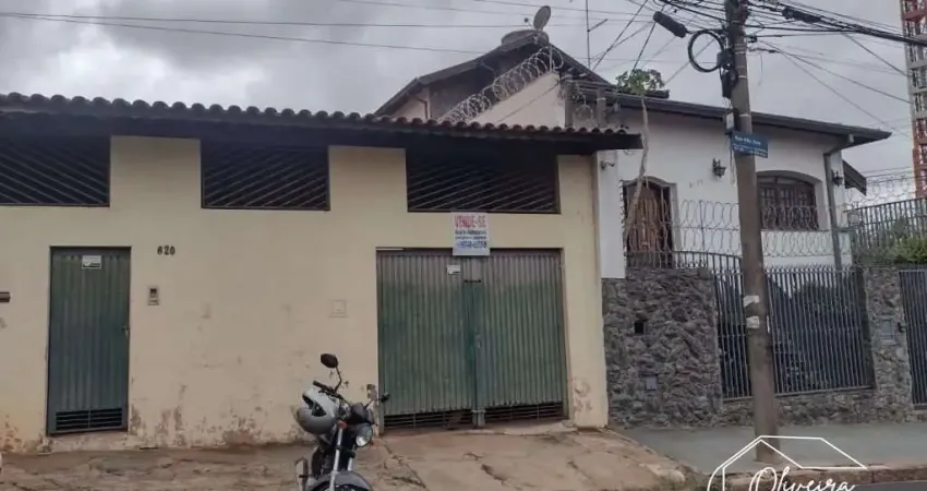 Casa com 2 quartos à venda no Jardim Bela Vista, Bauru 