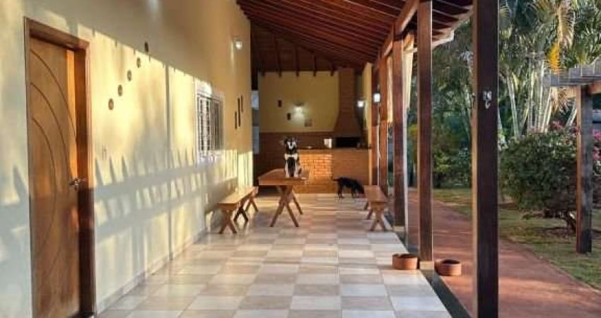 Chácara / sítio com 2 quartos à venda no Vale do Igapó, Bauru 