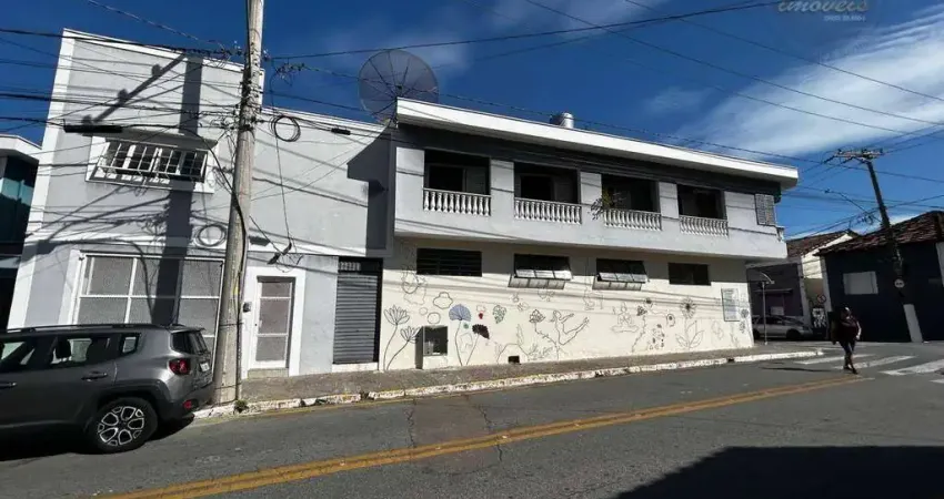 Casa com 4 dormitórios à venda, 154 m² por R$ 850.000,00 - Vila Gatti - Itu/SP