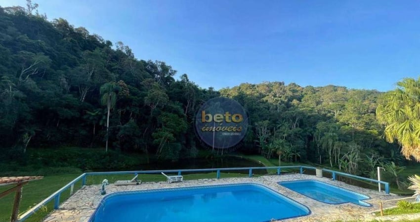 Sítio com 6 dormitórios à venda, 336000 m² por R$ 2.500.000,00 - Triangulo Azul - São Lourenço da Serra/SP