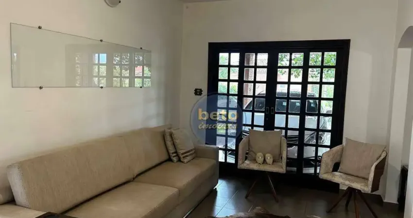 Casa com 4 dormitórios à venda, 242 m² por R$ 1.300.000,00 - Condomínio Campos de Santo Antônio - Itu/SP