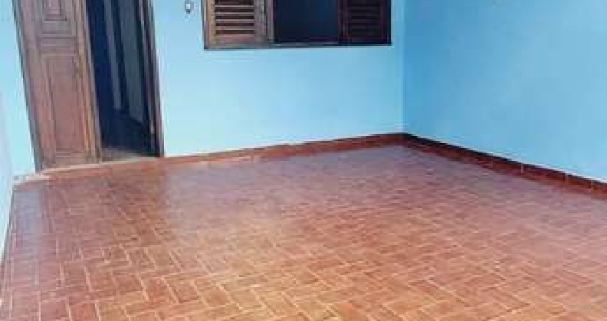 EXCELENTE CASA NA LIBERADE ótima localização,  Nascente , garagem , reformada e próximo a ponto de