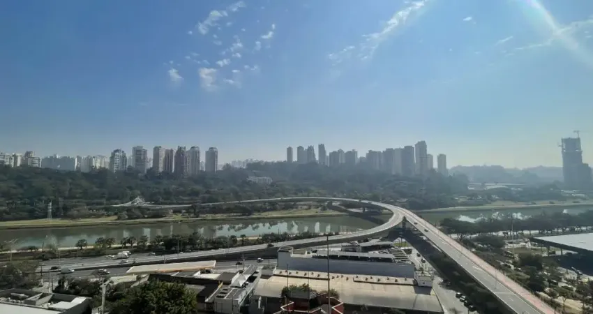 Lindo Apartamento com varanda e vista livre para o parque Burle Marx