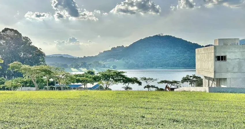 Casa comercial à venda na Rua Marechal Deodoro, 91, Centro, Piracaia