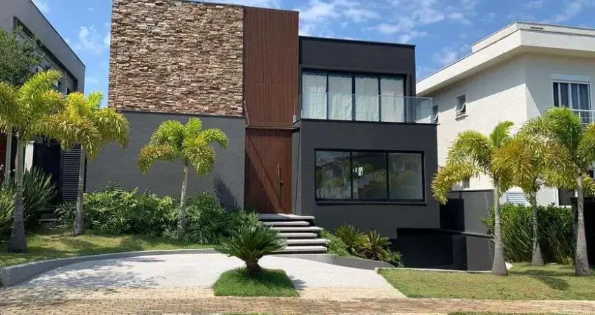 Exclusividade para venda com 4 amplas suítes, piscina com borda infinita e uma magnífica vista!