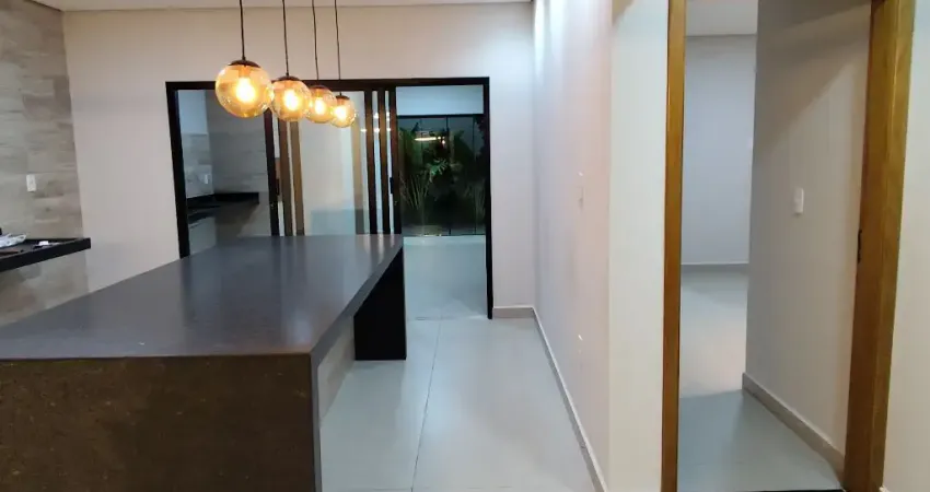 Casa com 3 quartos à venda no Residencial Ouro Verde, Botucatu 