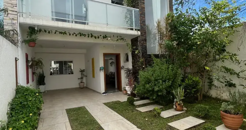 Casa com 3 quartos à venda no Jardim Carvalho, Ponta Grossa 
