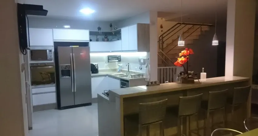 More no bairro mais charmoso de balneário camboriú e frequente a praia brava