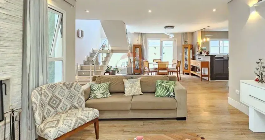 Casa em condomínio fechado com 3 quartos à venda na Aldeia da Serra, Santana de Parnaíba