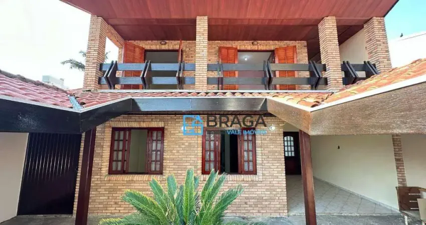 Casa com 4 dormitórios, 182 m² - venda por R$ 900.000,00 ou aluguel por R$ 4.676,67/mês - Jardim Petrópolis - São José dos Campos/SP