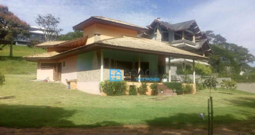 Casa com 3 dormitórios para alugar, 230 m² por R$ 8.755,00/mês - Tapanhão - Jambeiro/SP