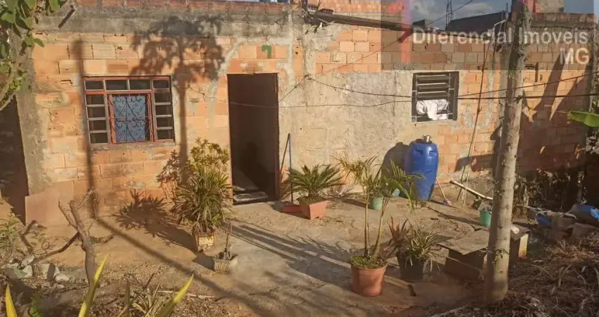 Casa para Venda em Contagem, Vila Renascer, 2 dormitórios, 1 banheiro