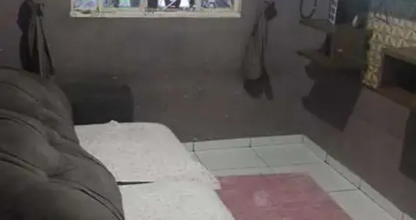 Casa para Venda em Contagem, Ipe amarelo, 3 dormitórios, 1 banheiro