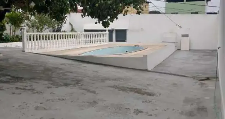 Casa para Venda em Contagem, Santa Helena, 3 dormitórios, 1 suíte, 2 banheiros, 3 vagas