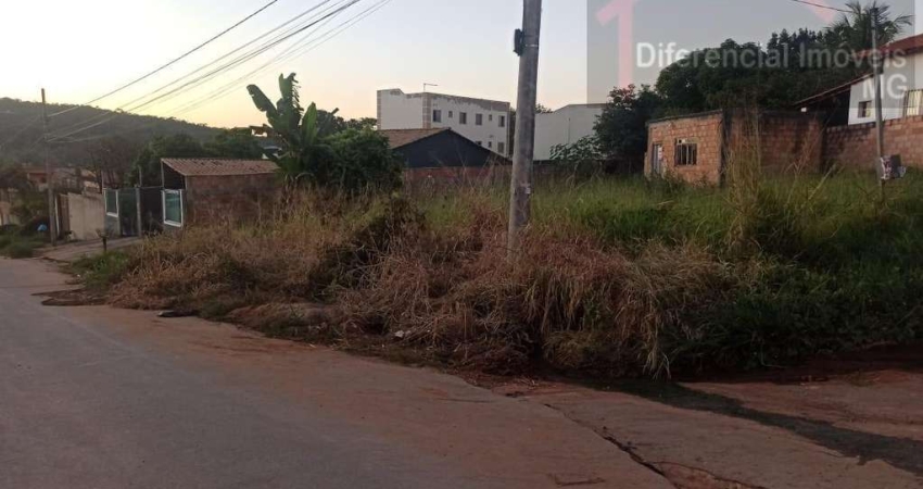 Terreno à venda no Recanto Verde, Esmeraldas 