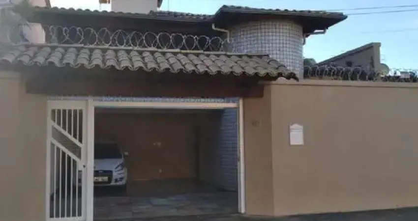 Casa para Venda em Contagem, Tropical, 3 dormitórios, 1 suíte, 3 banheiros, 2 vagas
