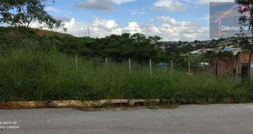 Terreno à venda no Recanto Verde, Esmeraldas 