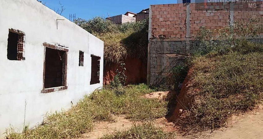 Casa para Venda em Esmeraldas, Monte Sinai, 3 dormitórios, 1 suíte, 2 banheiros