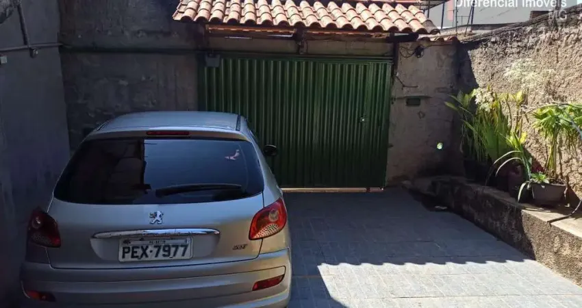 Casa para Venda em Contagem, Icaivera, 5 dormitórios, 4 banheiros, 2 vagas