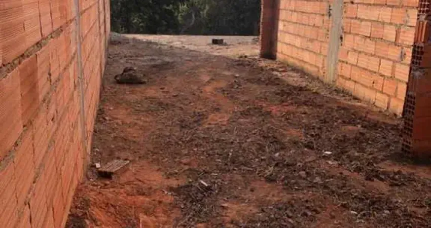 Casa à venda no Marmeleiros, Betim 