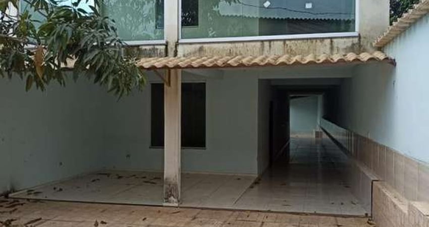 Casa para Venda em Contagem, Buganville, 2 dormitórios, 1 suíte, 1 banheiro, 3 vagas
