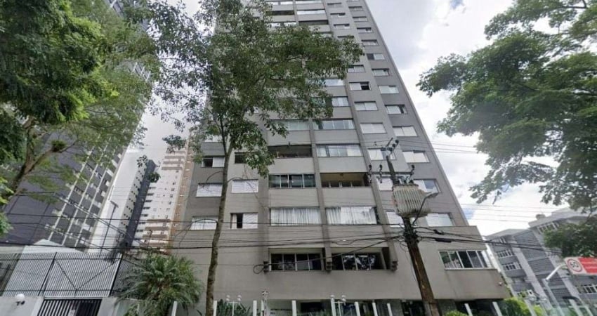 Apartamento à Venda com 3 quartos no Bigorrilho em Curitiba