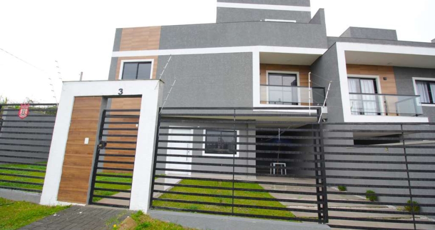 Sobrado Triplex à venda com 3 quartos no Atuba em Curitiba