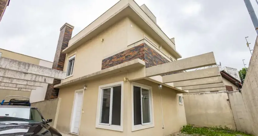 Sobrado Triplex com 3 Quartos no Boa Vista em Curitiba