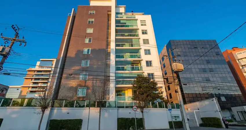 Apartamento Duplex à venda com 3 quartos no Centro Cívico em Curitiba