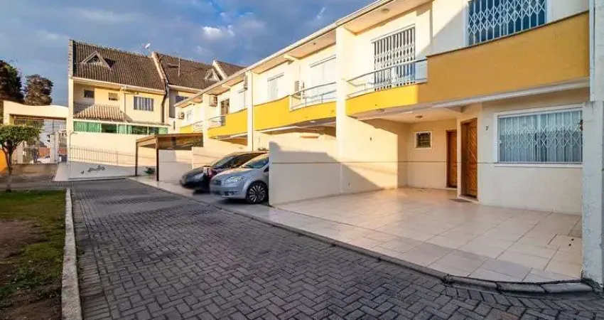 Sobrado com 3 quartos à venda em Condomínio no Bairro Xaxim em Curitiba