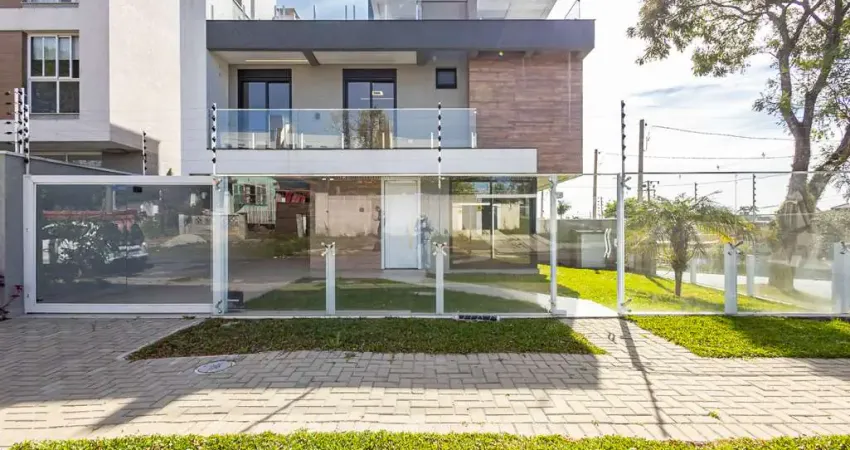 Sobrado triplex novo e alto padrão à venda com 3 suítes no boa vista em curitiba