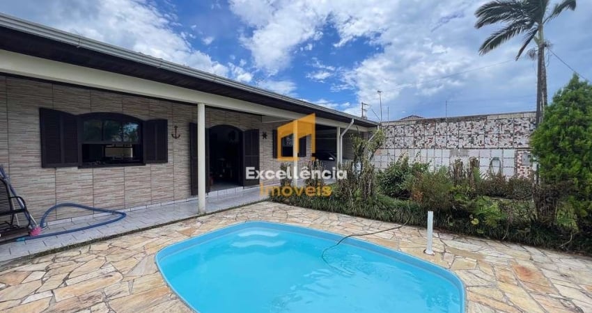 Casa com edicula e piscina a venda