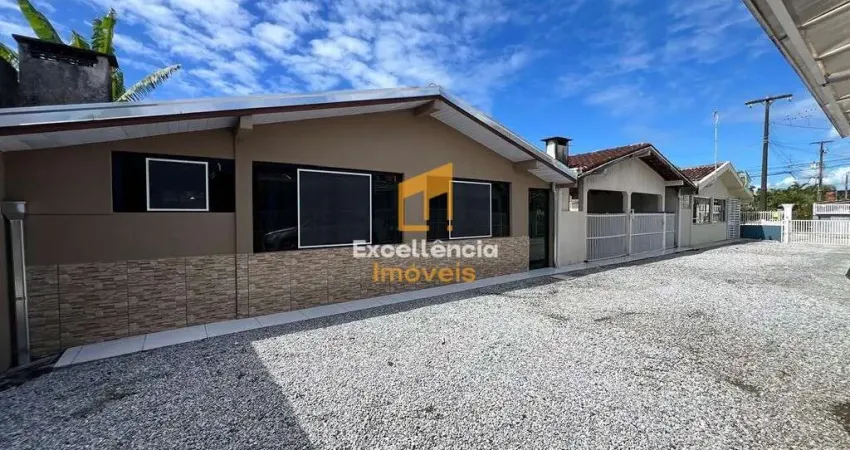 Casa 4 dormitórios em  condomínio
