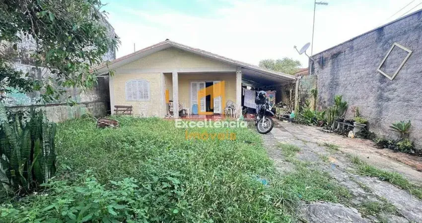 Casa perto do mar em Matinhos