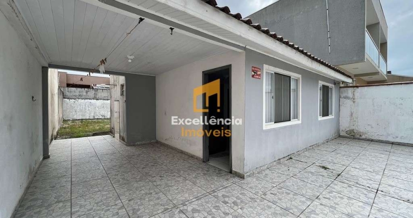 Casa perto do mar em Matinhos