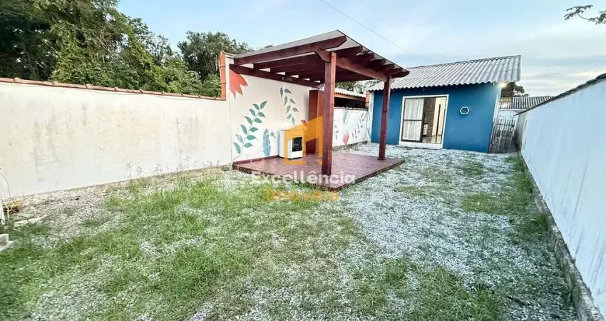 Casa com espaço de terreno Averbada