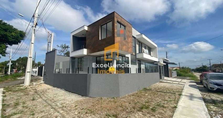 Sobrado novo próximo ao mar