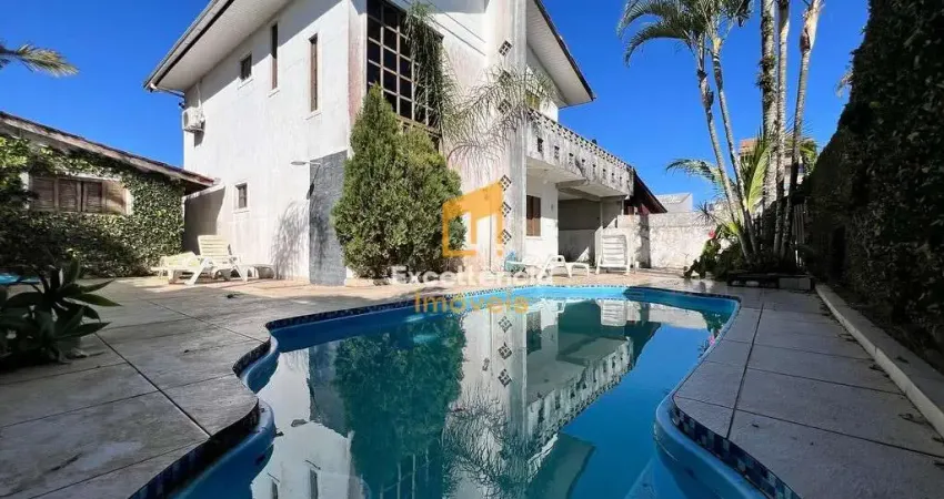 Casa com 3 quartos à venda no Centro, Guaratuba