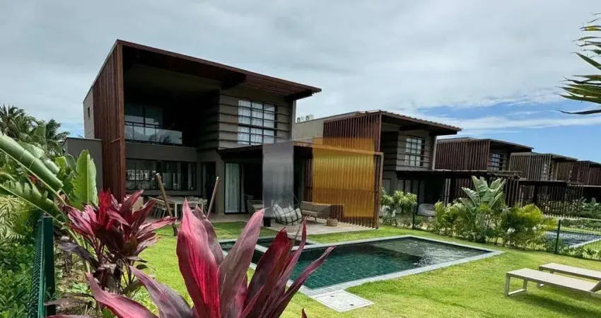 Casa de Alto Padrão em Flecheiras – Pé na Areia!