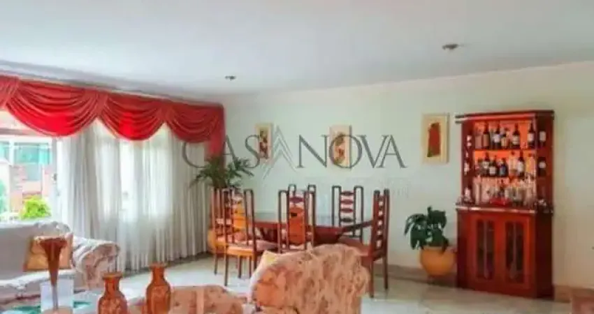 Casa com 4 quartos à venda na Rua Nova Pátria, 000, Saúde, São Paulo