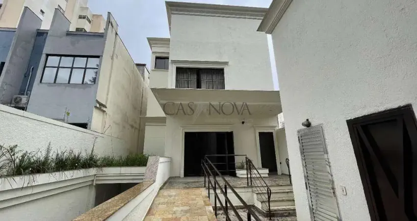 Prédio para alugar na Rua Doutor Nogueira Martins, 706, Vila da Saúde, São Paulo
