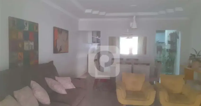 Casa  duplex com 3 quartos em Freguesia (Jacarepaguá) com 130m²