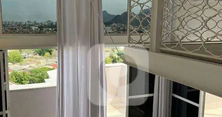 Cobertura para venda com 3 quartos em Pechincha com 200m²