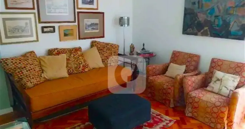 Quarto e sala próximo ao metro Flamengo