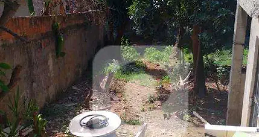 Casa com 6 quartos à venda na Rua Sete de Setembro, Carmari, Nova Iguaçu