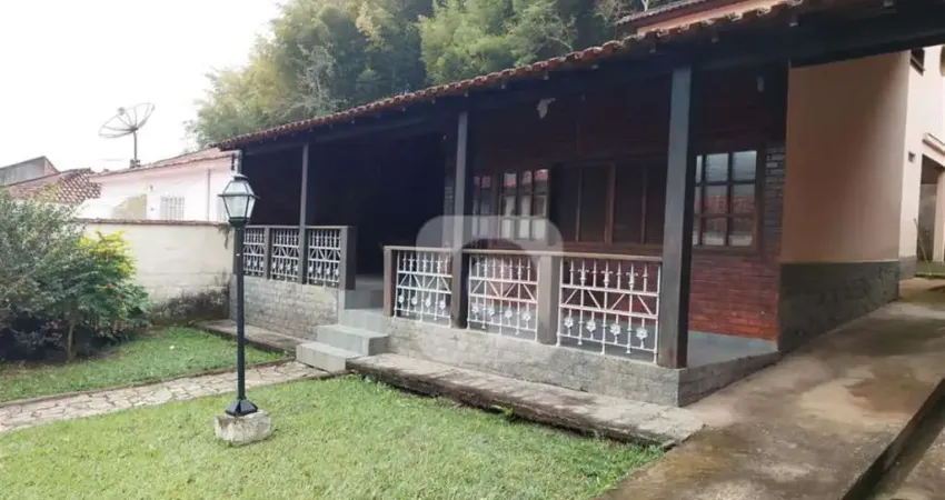 Casa com 4 quartos à venda na Rua José Ferreira Borges, Benfica, Valença