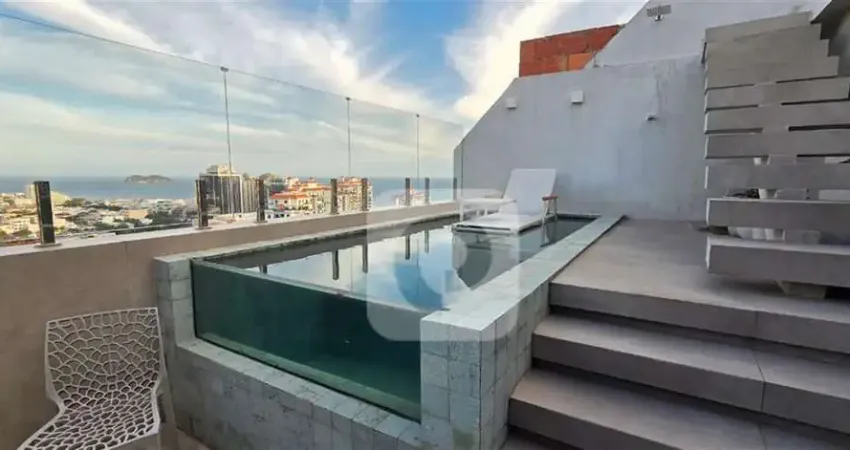 Cobertura triplex  reformada  vista livre e sol da manhã na abm (barra da tijuca).